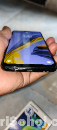 Samsung M21